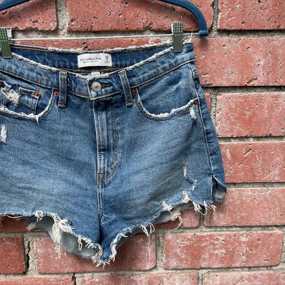 Abercrombie High Rise Mom Denim Shorts - Picture 11 of 11